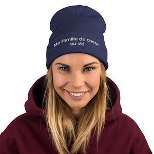 Bonnet brodé "Ma famille de coeur au ski"